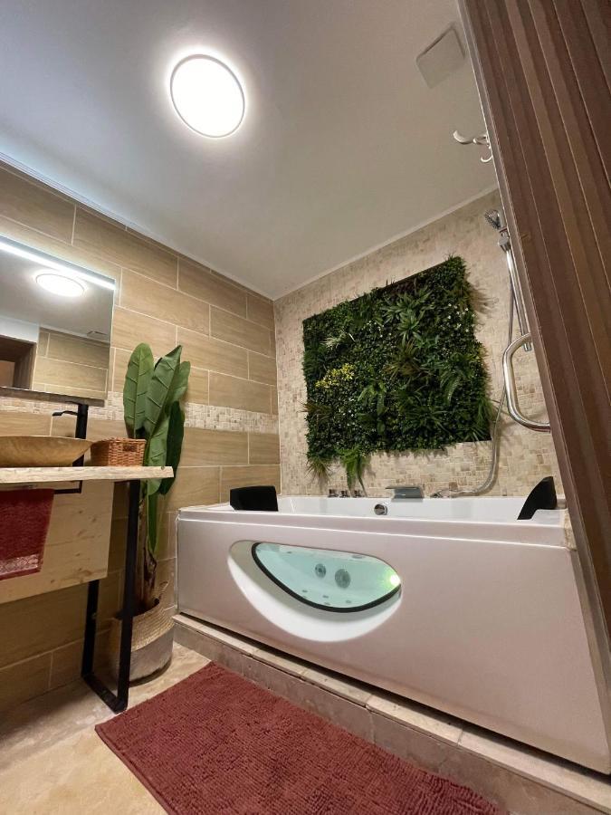 Ferienwohnung Velours & Balneo Saint-Nazaire  Exterior foto