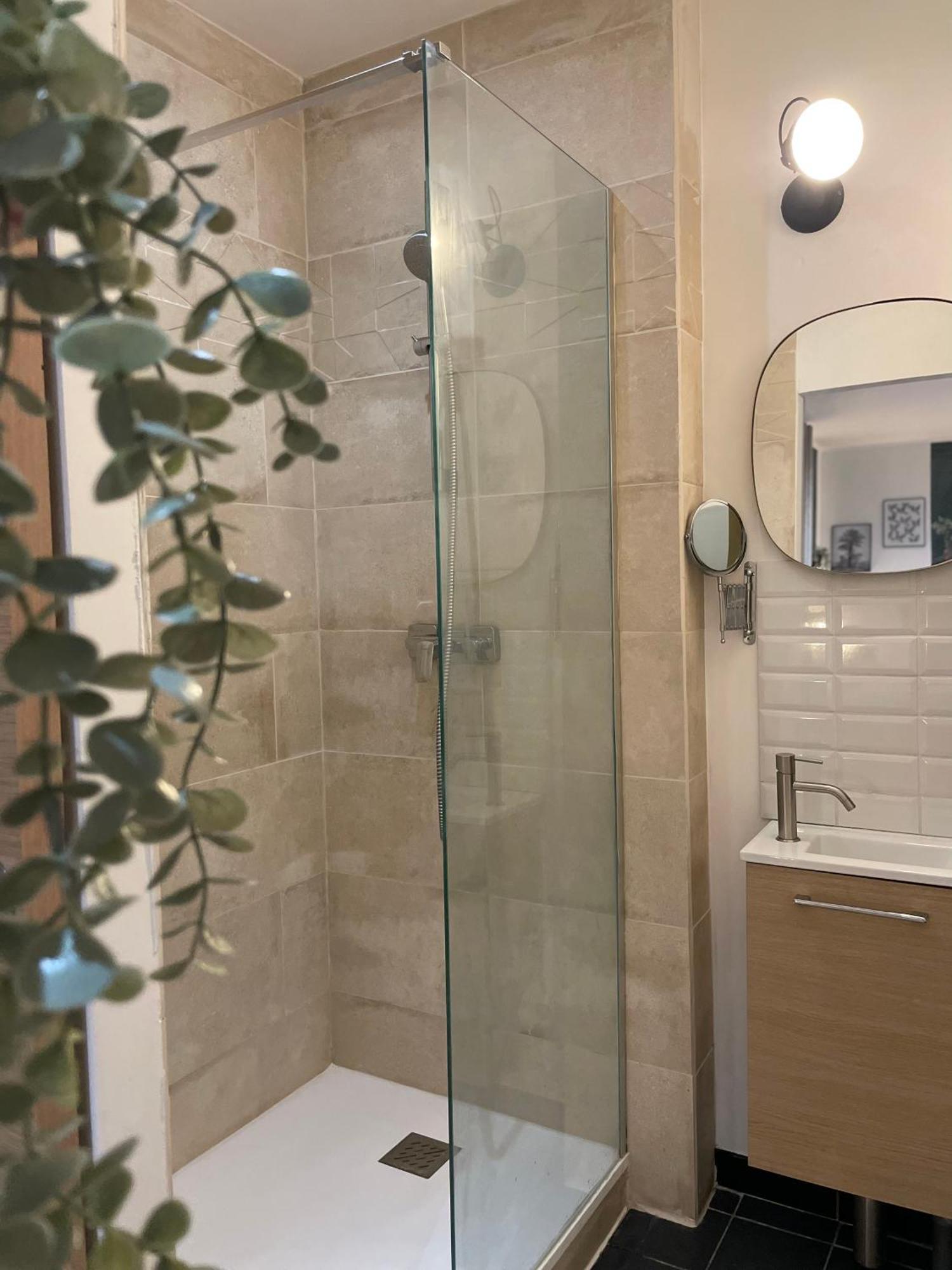 Ferienwohnung Velours & Balneo Saint-Nazaire  Exterior foto